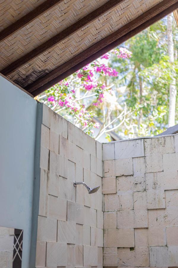 Villa Ume Tenang Nusa Penida Exterior foto