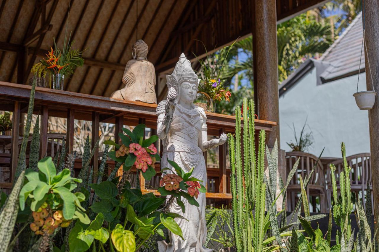 Villa Ume Tenang Nusa Penida Exterior foto